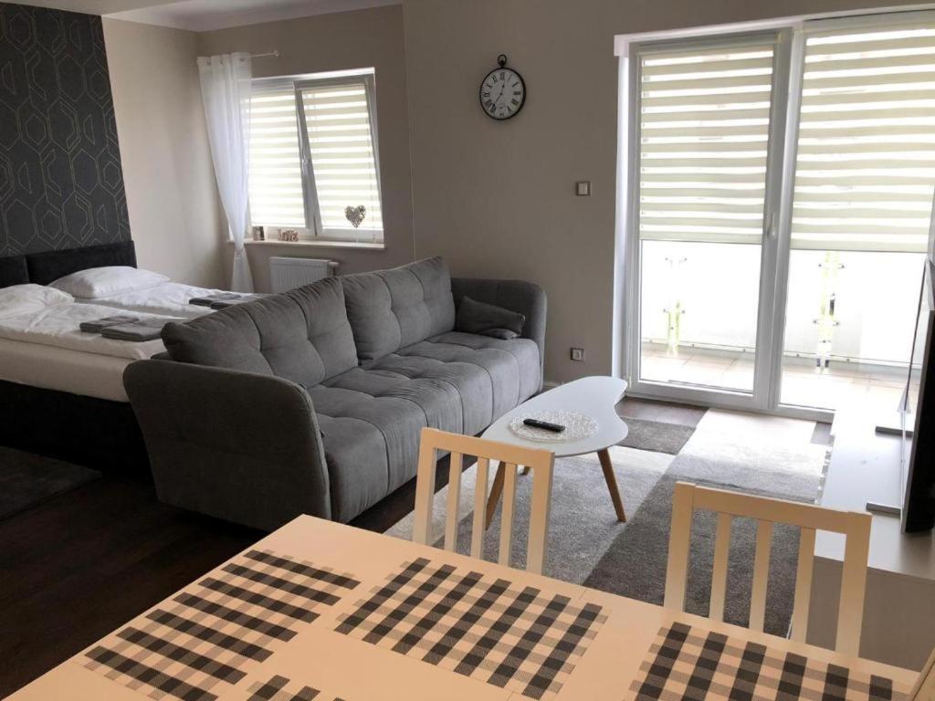 Apartamenty Plaza Slupca Ngoại thất bức ảnh