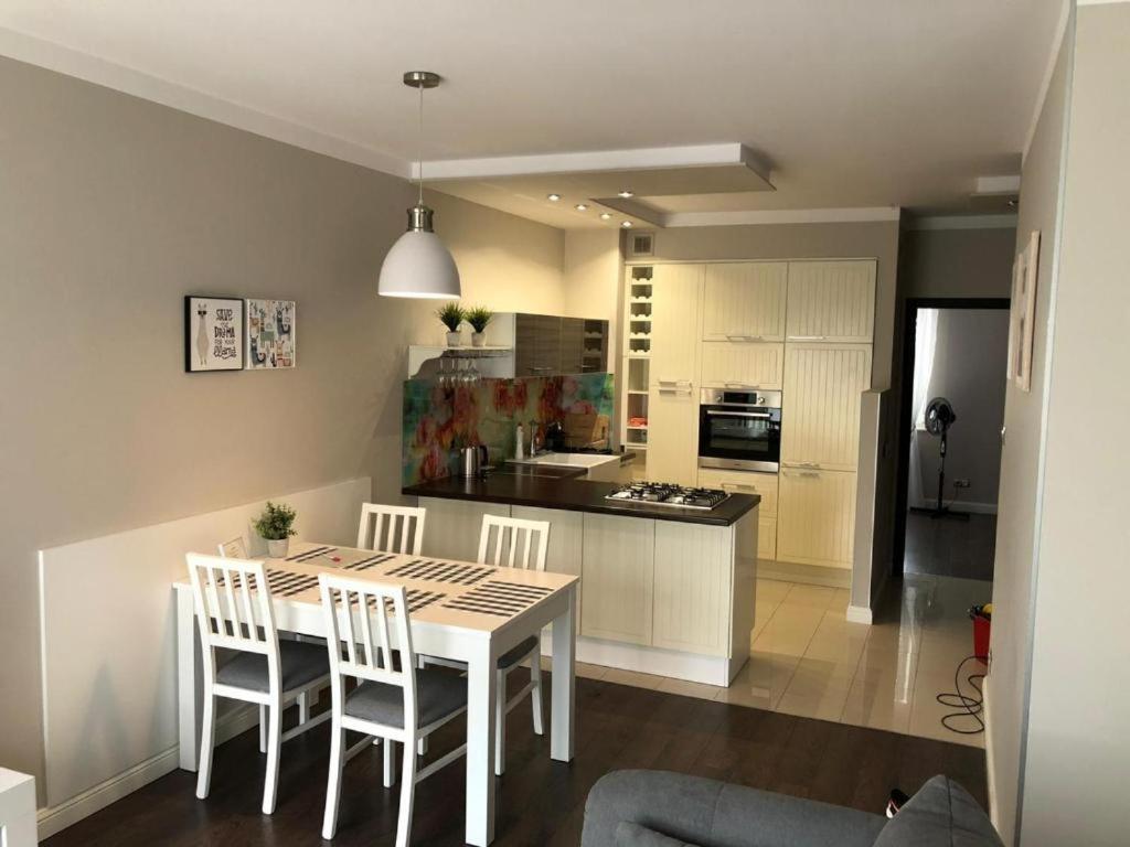 Apartamenty Plaza Slupca Ngoại thất bức ảnh