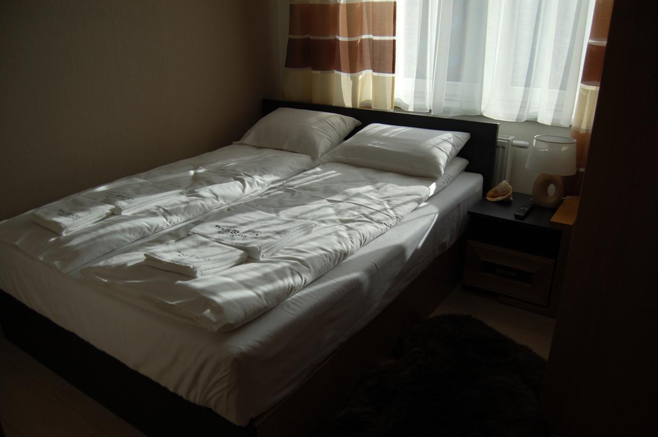 Apartamenty Plaza Slupca Ngoại thất bức ảnh